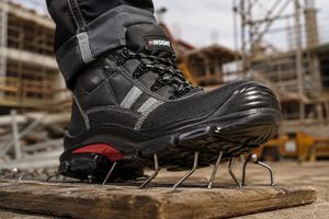 Маркировка спецобуви S1, S1P, S2, S3, SRC, CI, HRO: как понять уровень защиты